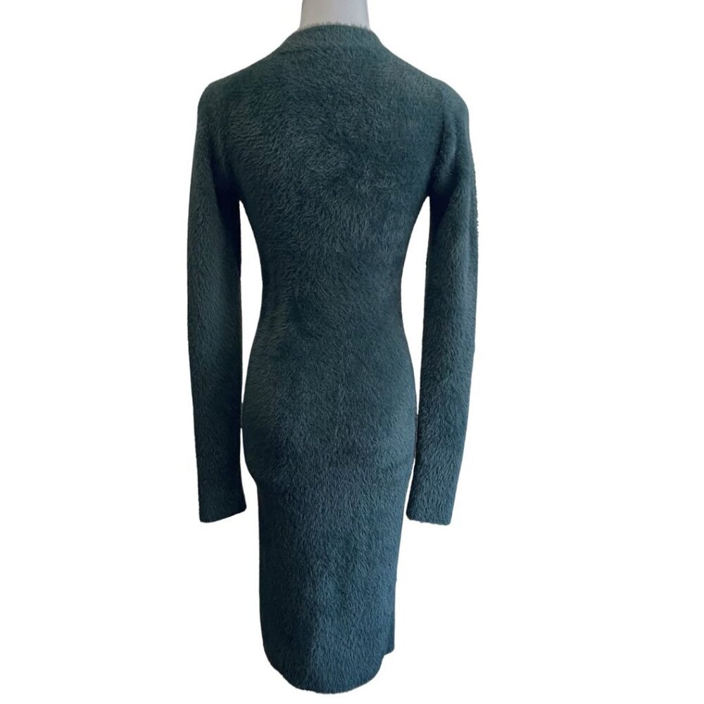 ARITZIA BABATON FUZZY KNIT DRESS IN EMERALD GREEN ARTICLE 80071 - XS - Picture 4 of 9